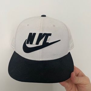 NIKE NYC snapback hat black and white